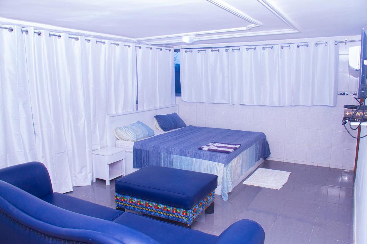 Hotel Amazone 科托努 外观 照片