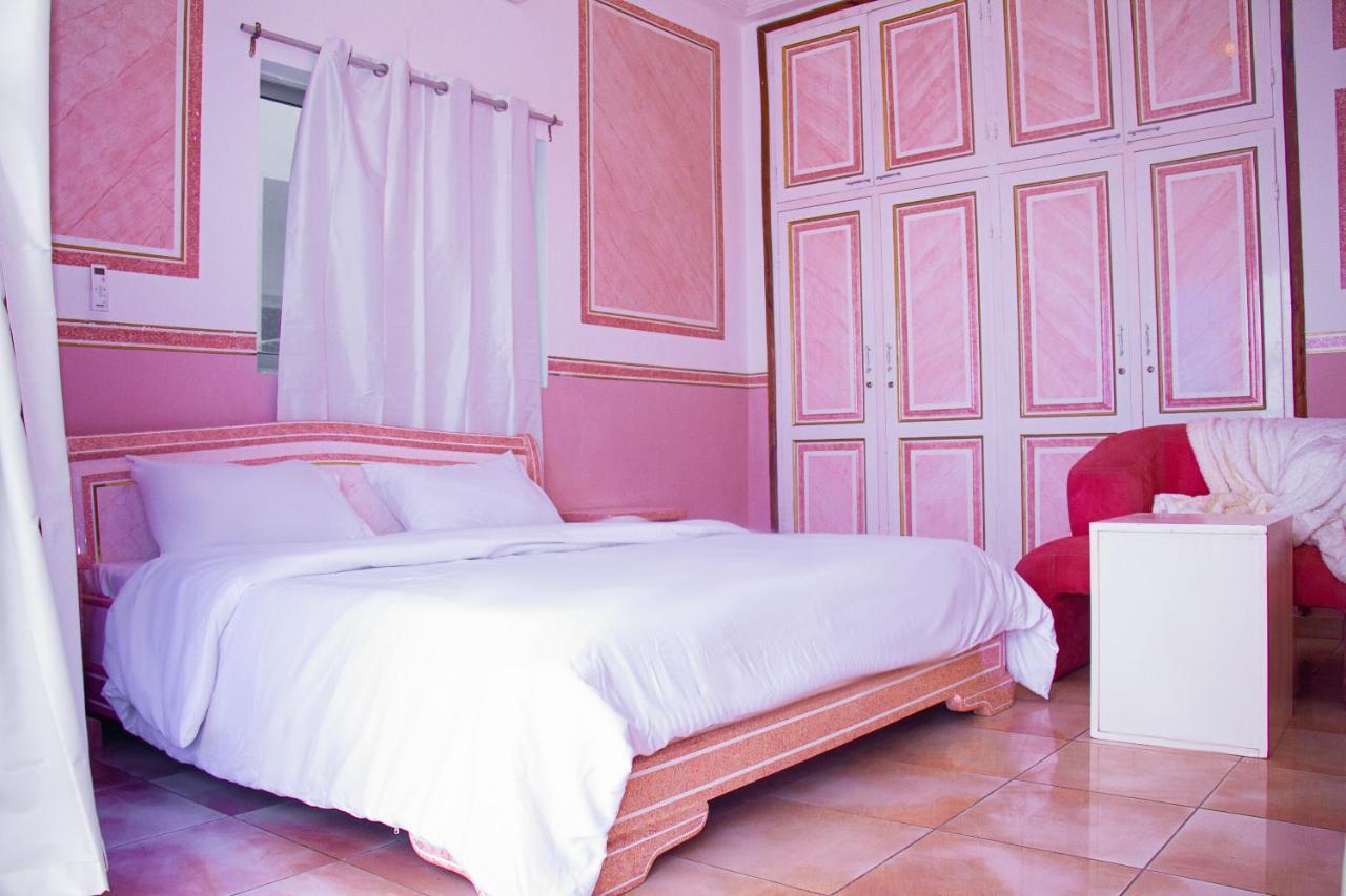 Hotel Amazone 科托努 外观 照片