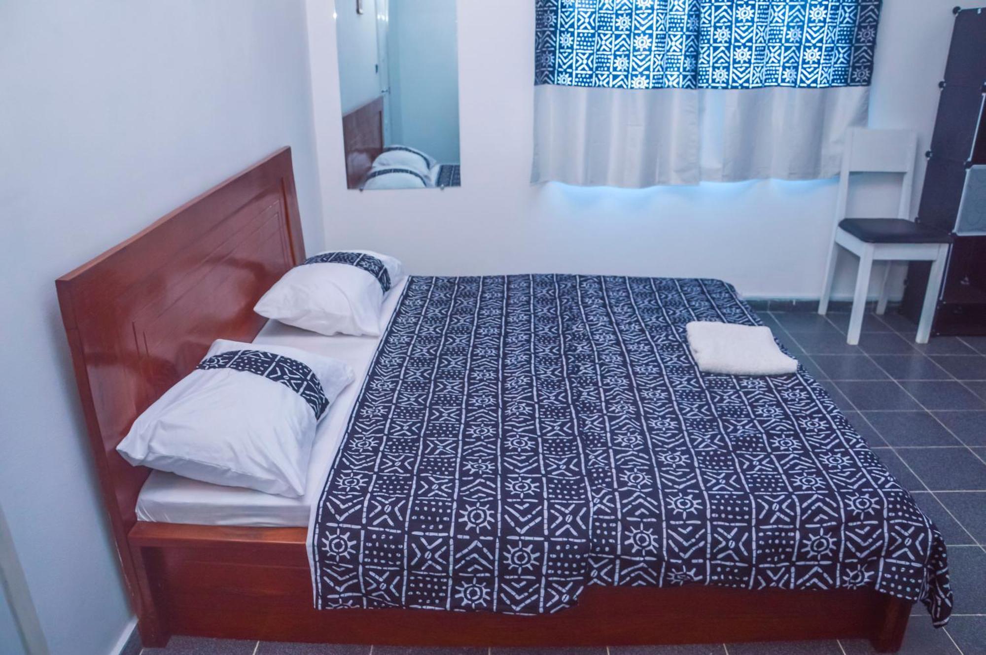 Hotel Amazone 科托努 外观 照片